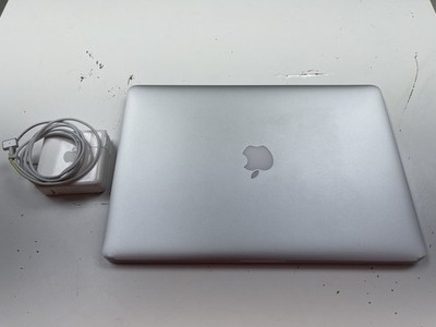 Apple MacBook Pro A1398 15'' (512GB SSD Intel Core I7 2.70ghz 16gb For Parts
