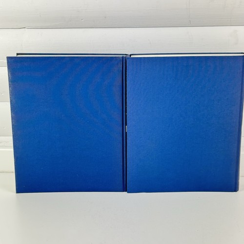 Japan An Illustrated Encyclopaedia 2 Book Hard Back Coffee Table Set Blue 1993 - Picture 5 of 9