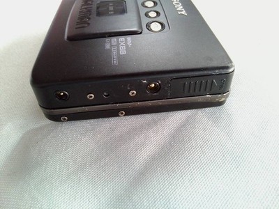 Sony WM-EX88 Walkman Cassette Player Tested - Works with AA & Gum