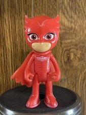 Just Play PJ Mask Owlette Action Figure Wearing a Cape. 3".