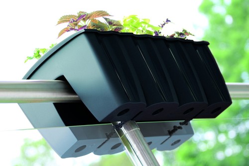 Elegant Balcony Flowerpot Bridge for Railings Indoor Outdoor 3 Colours 18L - Picture 5 of 13
