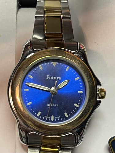 Futura Men / Women Gold And Silver Tone Watch Set With Blue Face Original Box - Picture 12 of 12