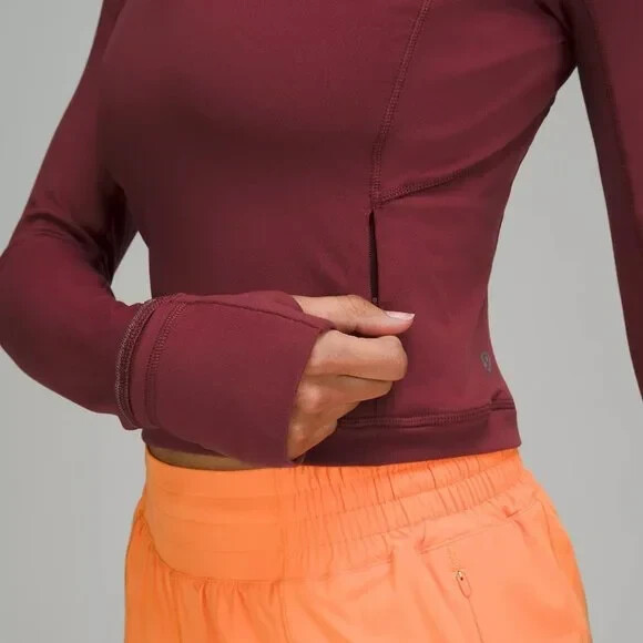 lululemon It's Rulu Run Cropped Half Zip size 8 in mulled wine