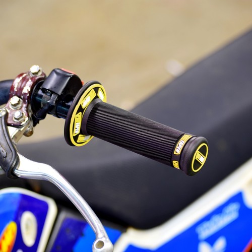 Suzuki YELLOW ProTaper 7/8" Dirt Bike Grips - RM65 RM85 RMZ250 RMZ450 DRZ650 - Picture 4 of 8