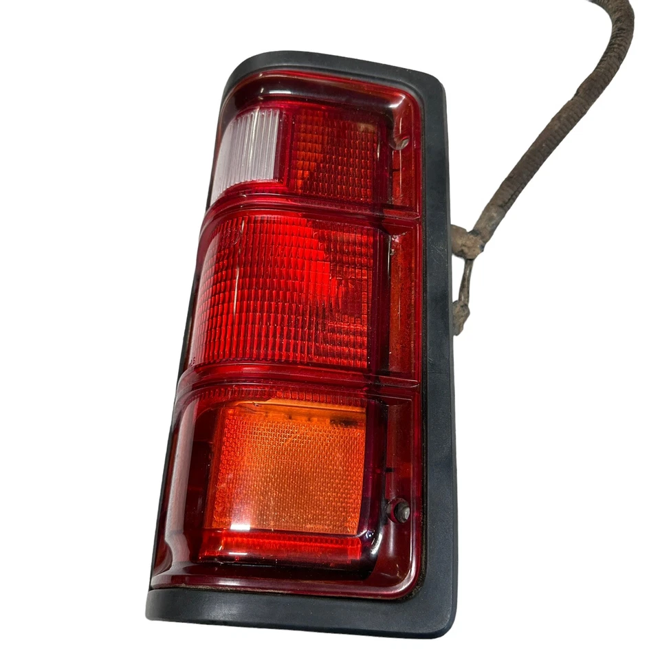 1995 Dodge Dakota OEM farol de freio traseiro esquerdo do lado do motorista 90 91 92 93 94 95 - Imagem 3 de 4