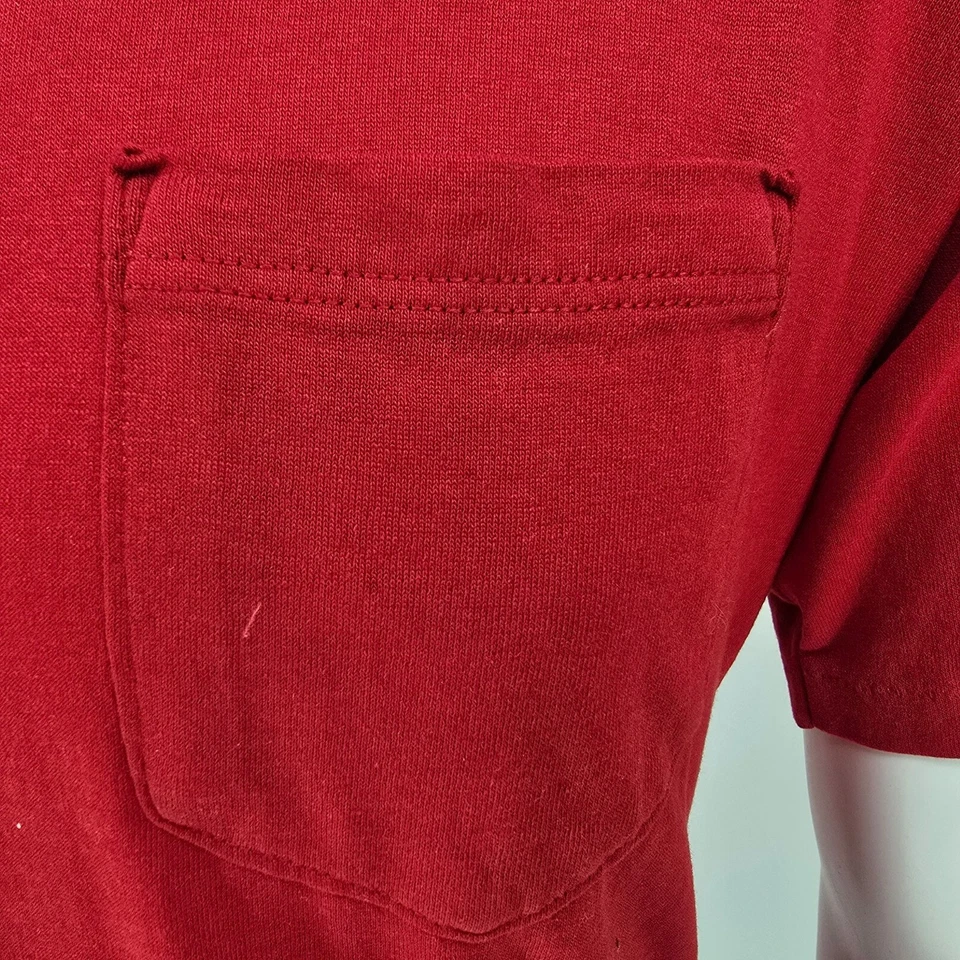 Camiseta de Bolsillo Envejecida Vintage Años 90 UAW Local 825 Castaño Rojizo, Indiana (M/L) Foto 3 de 4