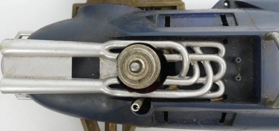 COX DAN GURNEY EAGLE 1960 TETHER CAR  RACER 35CM - Image 4 of 4