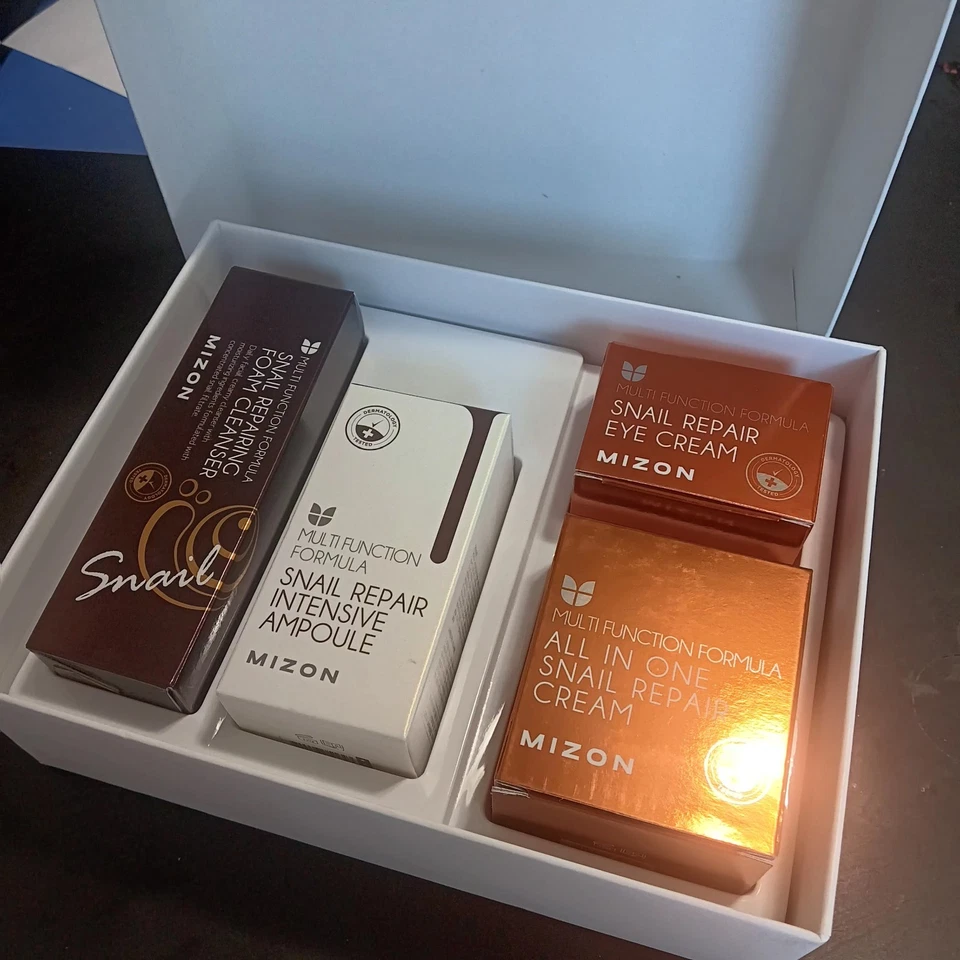 MIZON Juego Completo de Cuidado de la Piel Todo en 1 Crema Reparación de Caracoles Juego de Reparación de Caracoles. ¡Nuevo!! Foto 2 de 4