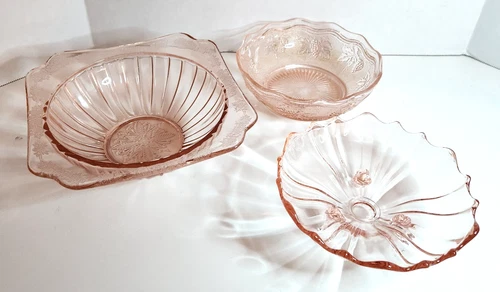 3 pc Vintage Pink Depression Glass Serving Bowls Dishes See photos, beautiful!