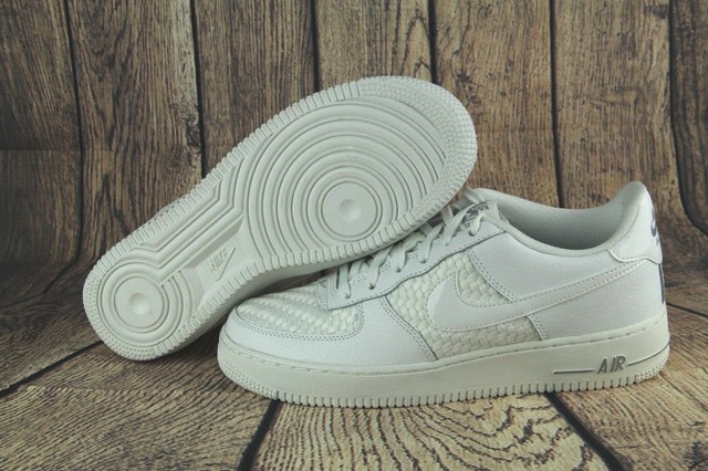 Nike Air Force 1 Lv8 GS Shoes Size 6y White 820438 105 for sale online | eBay