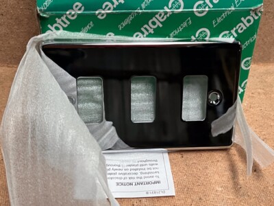 Crabtree Rockergrid 6573/HPC 3 Gang Modul hochglanzpoliert Chrom Schalterplatte