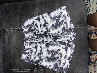 marble dye shorts for baby unisex size 12-18 months (C68)