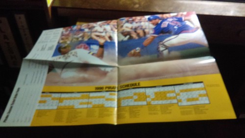 1990 Pittsburgh Pirates Ticket Brochures Ex-MT - Picture 3 of 3