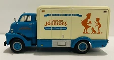 First Gear 1952 GMC Howard Johnson's Insulated Van Die-Cast Metal 1:34 Scale