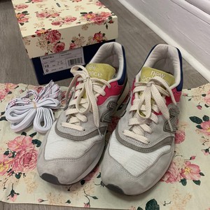 canary yellow new balance