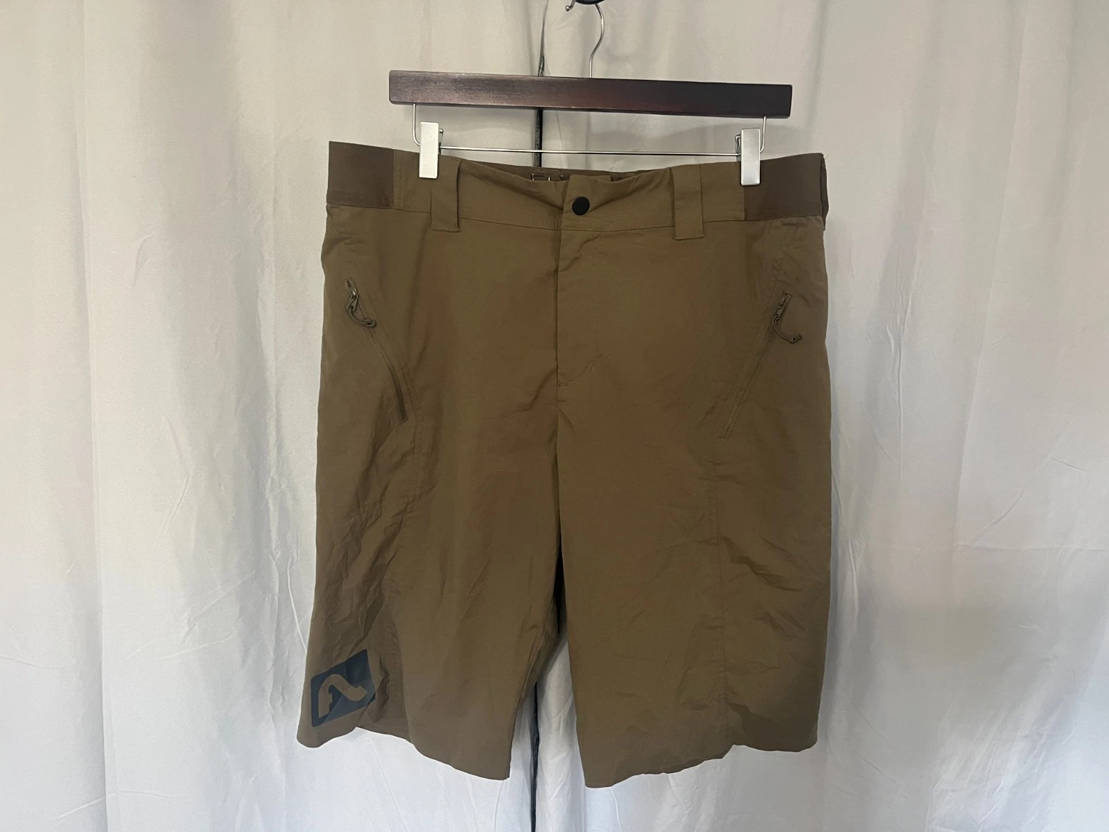 🚵 Flylow Laser Shorts Men’s 36 Green Softshell Stretch MTB Hiking Shorts 🌲
Opens in a new window o