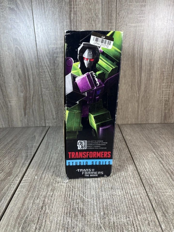 Transformers Studio Series 86 Commander Class Constructicon Long Haul and Hook - Image 2 of 4