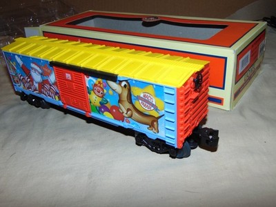 LIONEL O  39325  MACYS THANKSGIVING PARADE CHRISTMAS BOXCAR    + BOX