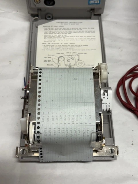 SIMPSON MULTICORDER 605 SERIES 2, VERY NICE, BATTERY MODEL - Image 4 of 4