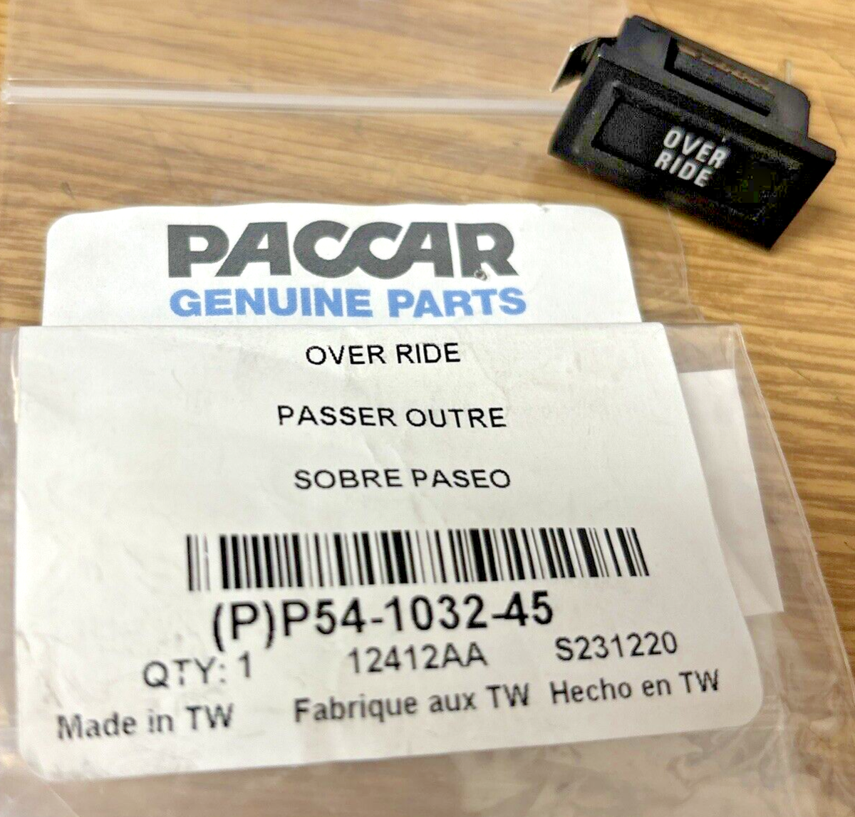Paccar Kenworth Over Ride Dash Insert Indicator Lamp ID P54-1032-45