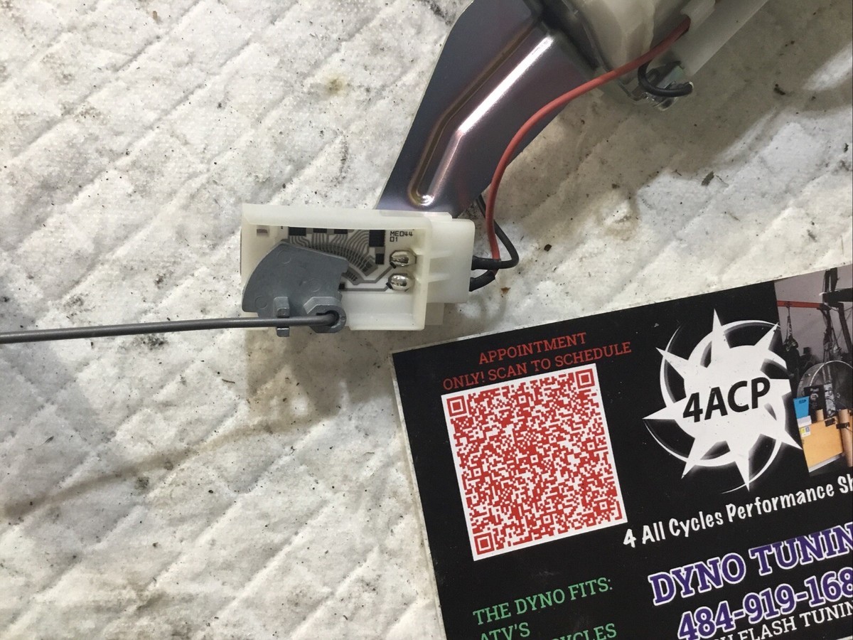 19-24 KAWASAKI ZX6R 636 FUEL PUMP ASSEMBLY 49040-0779 1200 MILES