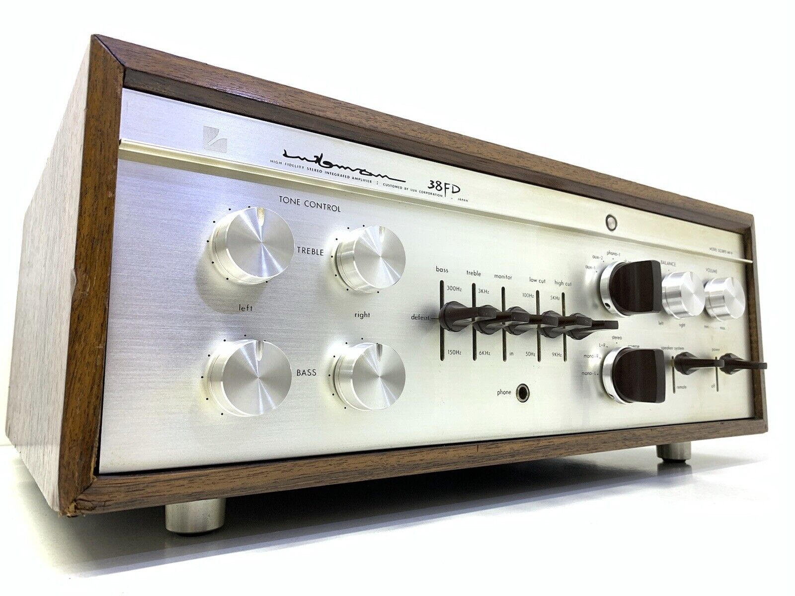 FS: Luxman LV-117 Integrated Amp--------SOLD - Garage Sale - The Klipsch  Audio Community