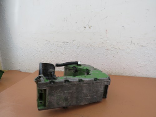 John Deere 18 Chainsaw OEM Fuel Tank - Picture 5 of 5