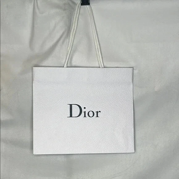 Sac shopping Dior blanc avec logo noir excellent état