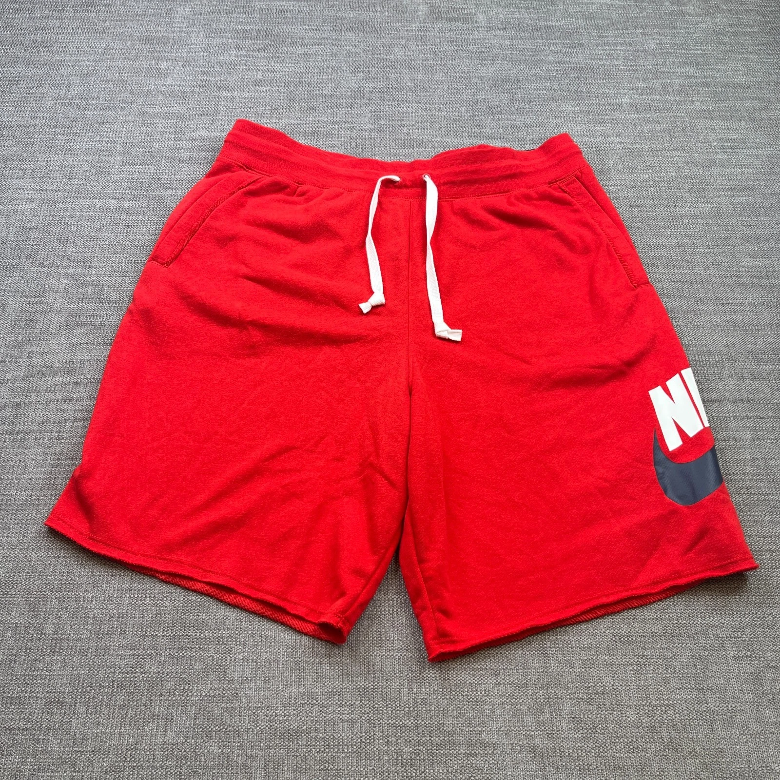 Nike Sportswear Club Alumni French Terry Shorts Mens L Red NWT Athletic Gym