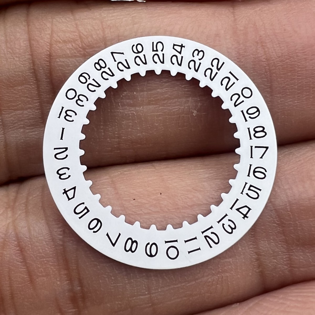 Generic Replacement White Date Disk Wheel Date Wheel for RLX 3135