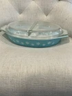 Vintage Pyrex Turquoise Snowflake Divided 1.5qt Oval Casserole With Lid - EUC!!
