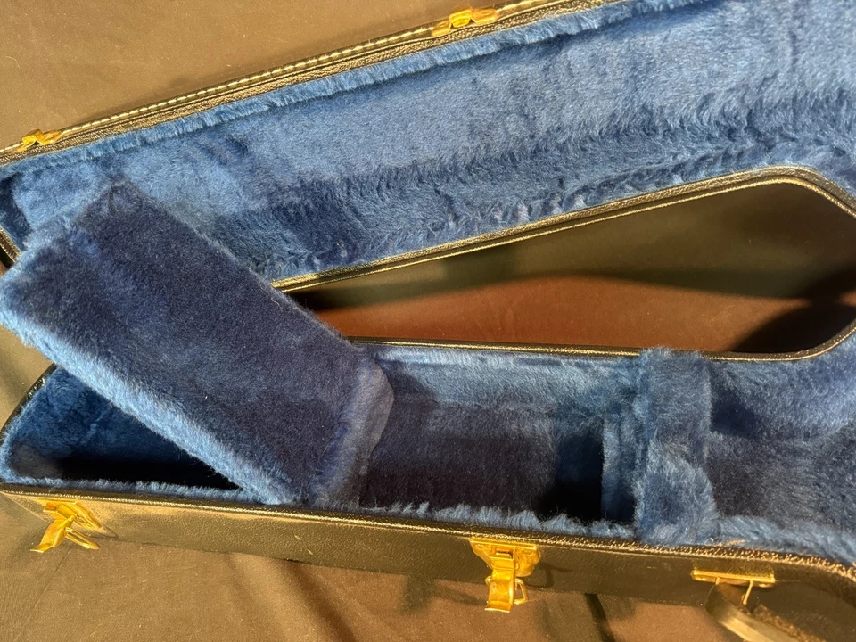 NUEVO Estuche Rígido para Bajo Ibanez AGB100C - Serie AGB Foto 3 de 4