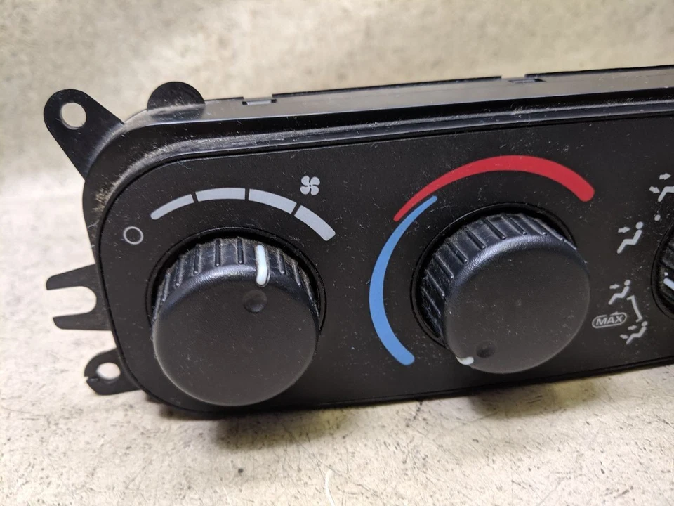 Controle climático de temperatura AC vidro traseiro aquecido compatível com 2001 DODGE DAKOTA f91 - Imagem 2 de 4