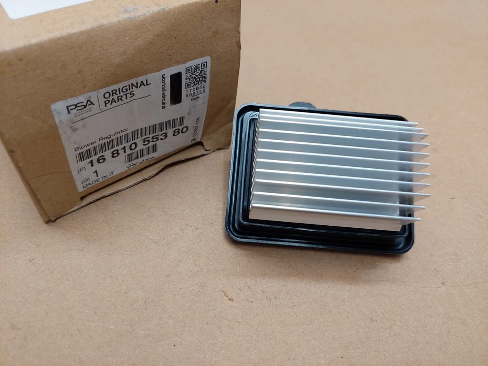 Vauxhall Crossland X Heater Blower Motor Resistor 1681055380 Citroen Genuine - Image 3 of 4