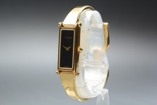Near MINT Gucci 1500L 12mm Black Dial Bangle Quartz Women s Watch From JAPAN