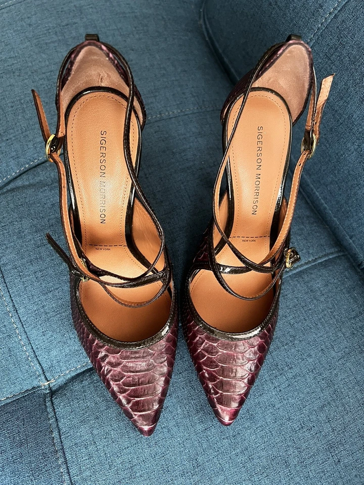 Tacones Sigerson Morrison piel de serpiente granate talla US 8 Foto 2 de 4