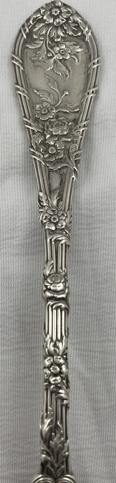 Tenedor grande para servir carne fría Dauphin by Durgin Sterling - mono'd 9 1/4" Foto 2 de 4