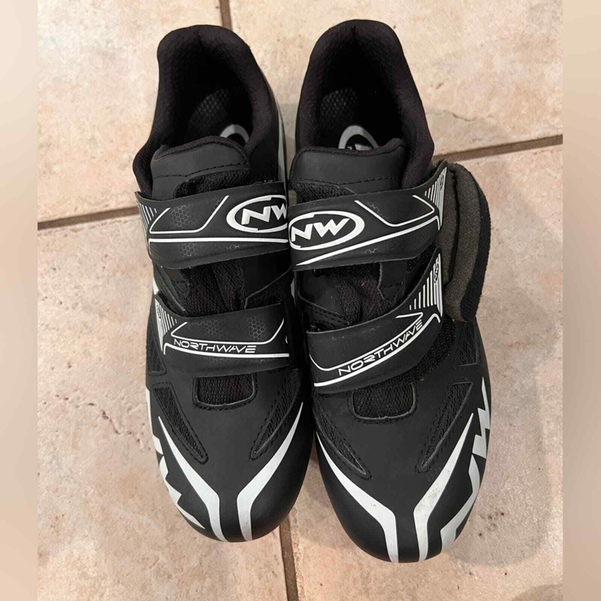 North wave black jet evo cycling shoes with shimano clips size