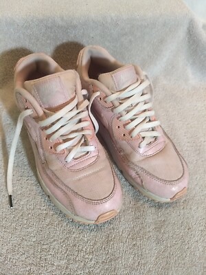 nike air max 90 baby pink sneaker