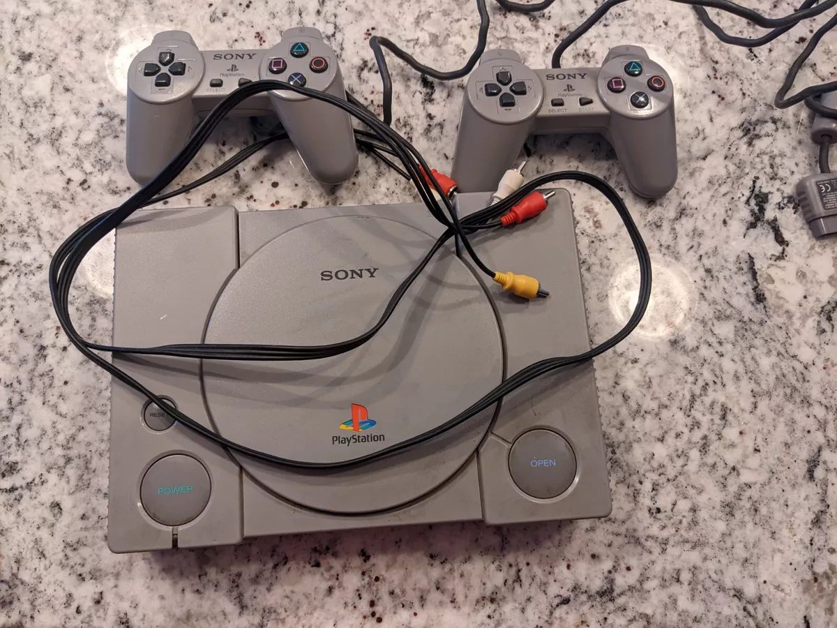 Sony Playstation 1 PS1 Console with Cables & Original Controller