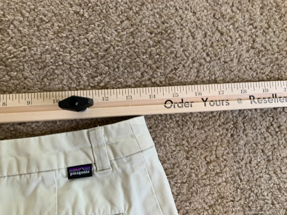 Pantalones Cortos Patagonia Mujer Talla 0 Beige Caqui Elastizados Todo Uso 8 Pulgadas Logo Foto 3 de 4