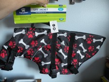 Top Paw Pet Life Jacket blk red wh paw print bone Sz XL Dog 85-100 lbs new C8