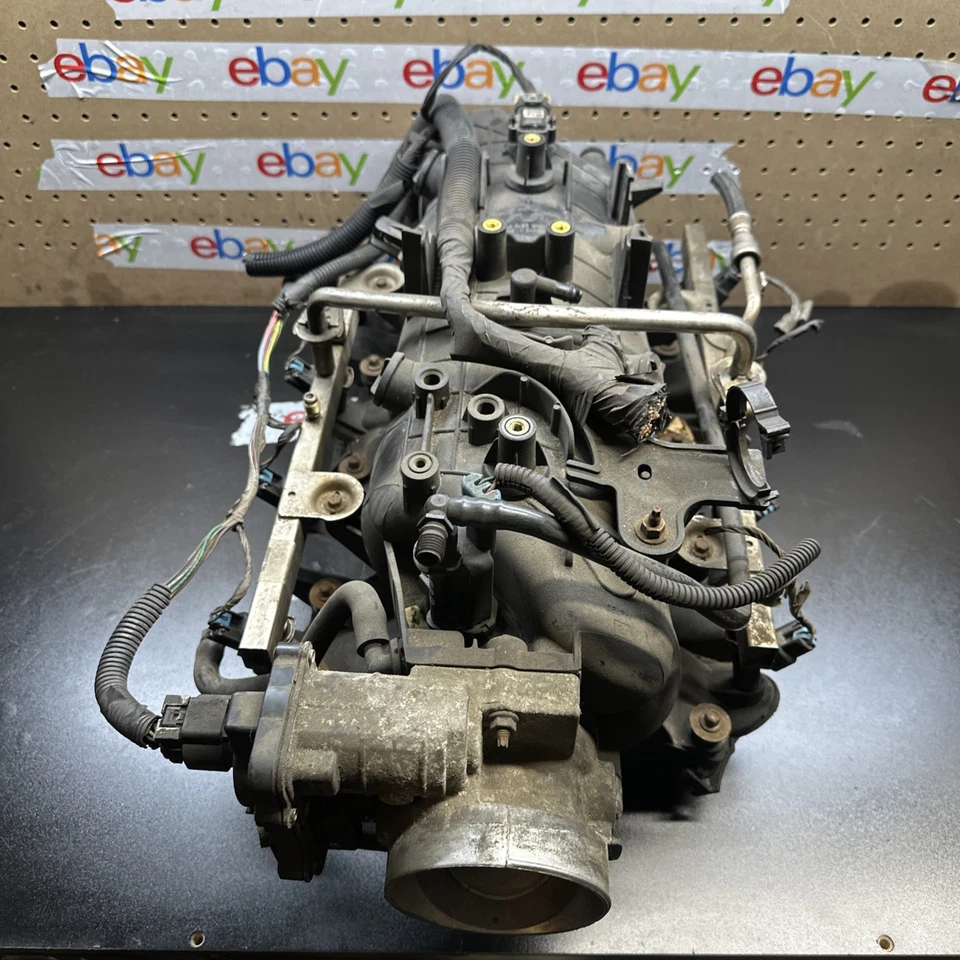 Chevy Tahoe 2006 colector de admisión OEM V8 Foto 2 de 4