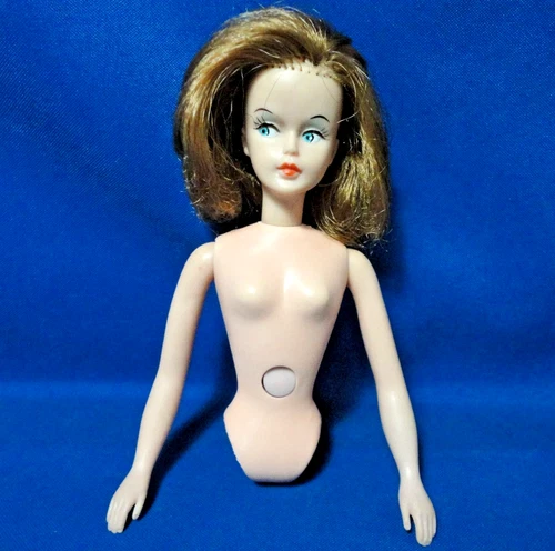 Vintage American Character Tressy Growing Hair Doll