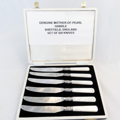 Roberts & Belk PEARL HANDLED KNIVES 6 in set NEW IN BOX NEVER USED