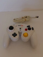 GameStop Controller White for Nintendo GameCube Console Video Game System