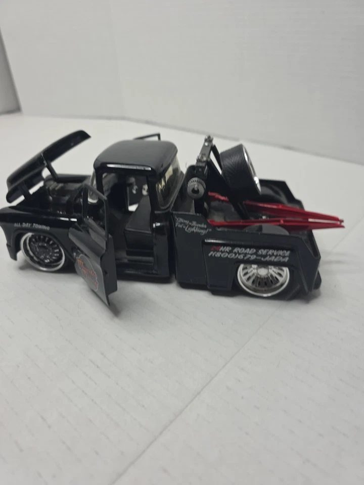 Эвакуатор Chevy Stepside 1955 Jada Toys 1:24 - Изображение 2 из 4