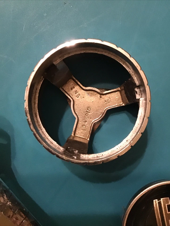 1960-1961 Chrysler Windsor Saratoga Newport Steering Wheel - Image 3 of 4