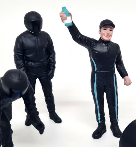 American Diorama 1/18 Petronas F1 Pit Crew 7x Polyresin figure model display S2 - Picture 4 of 8