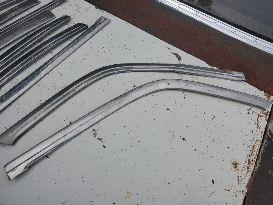 Buick LeSabre Wildcat 1969 1970 4 puertas ventana lateral juego de 10 piezas aluminio Foto 4 de 4